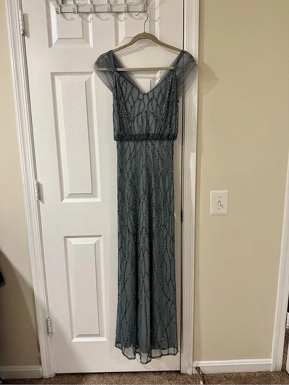 Adrianna Papell Beaded Tulle Evening Dress in Light Blue Size 2